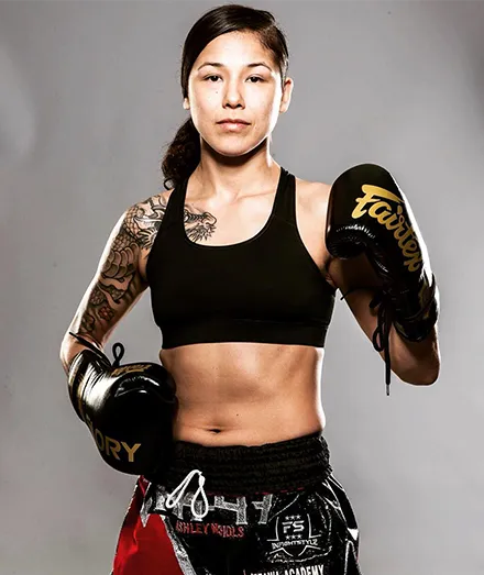 Эшли Николс