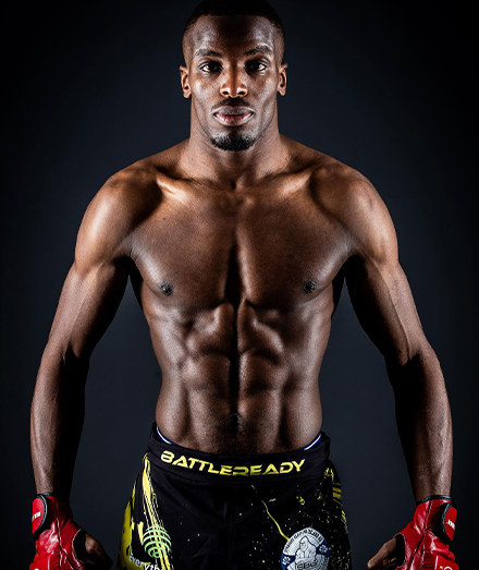 Кенни Мохонона