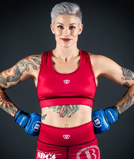 Надин Мандио