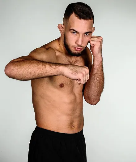 Адриан Гралак