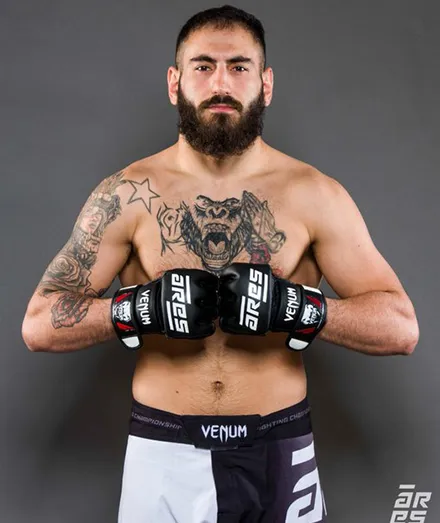 Павлос Нтатидис