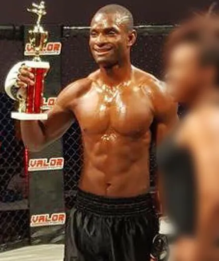 Еми Одуволе