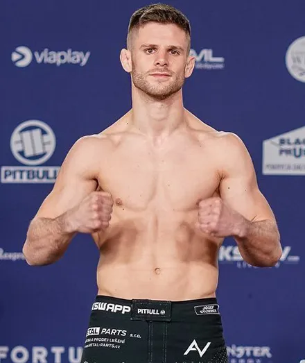 Йозеф Штуммер