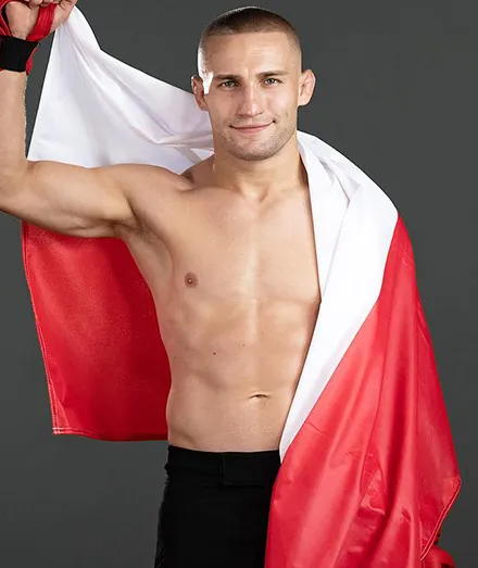 Камиль Шкарадек