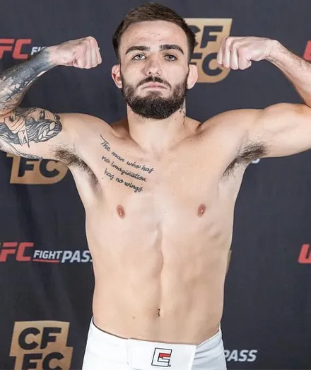 Кэмерон Кэш