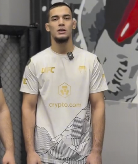 Фаиз Гулонов