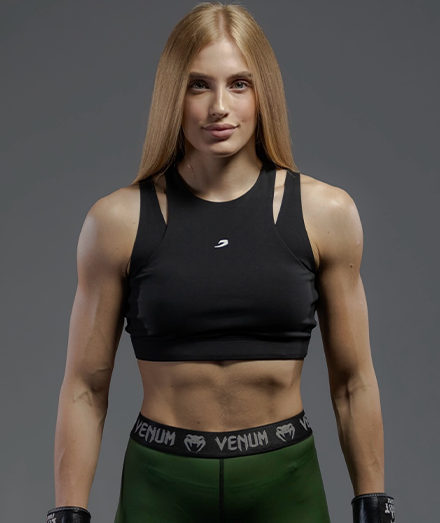 Александра Савичева