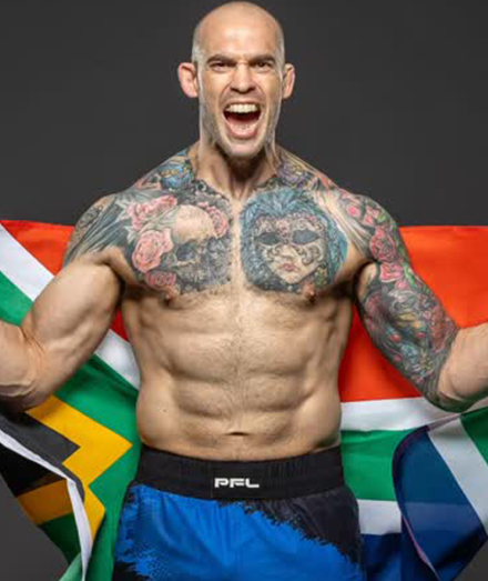 Джастин Кларк