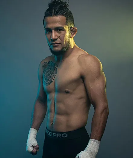 Алехандро Браво