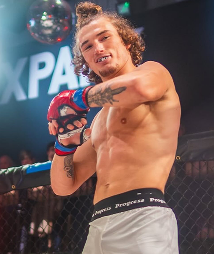 Оливер Теро