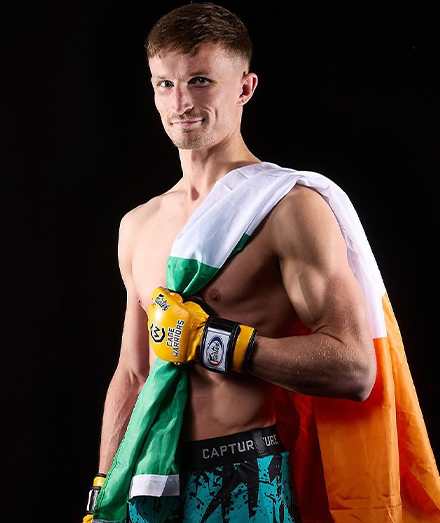 Дамиен МакКенна