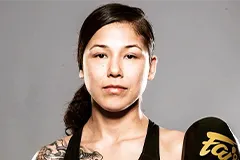 Эшли Николс