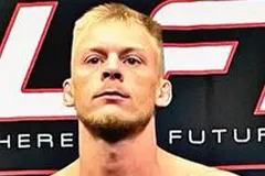 Кейси Тэннер