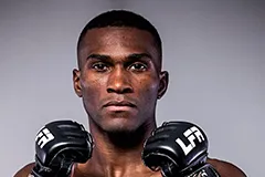 Михаэль Оливейра