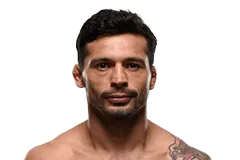 Адриано Мартинс