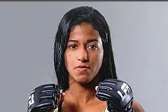 Каролин Мартинс