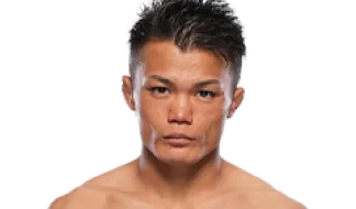 Тосиоми Казама