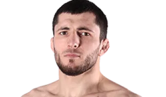 Ислам Омаров