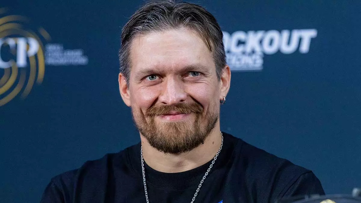 Усик наметил три боя до завершения карьеры и отказался от поединка с Итаумой