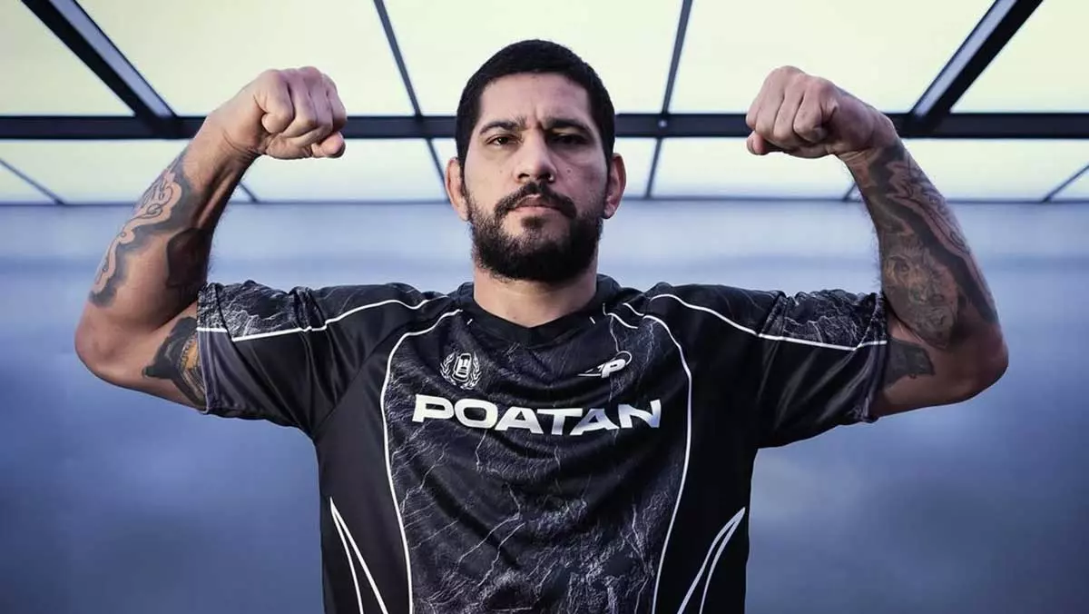 Алекс Перейра объявил вес и детали дебюта в тяжёлом дивизионе UFC