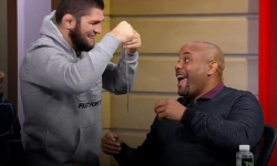 Кормье о Нурмагомедове: «Победить Хабиба можно было только с битой»