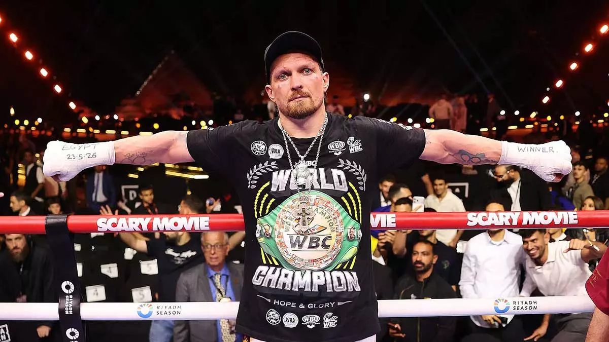 Александр Усик добровольно освободил все чемпионские пояса в тяжёлом весе