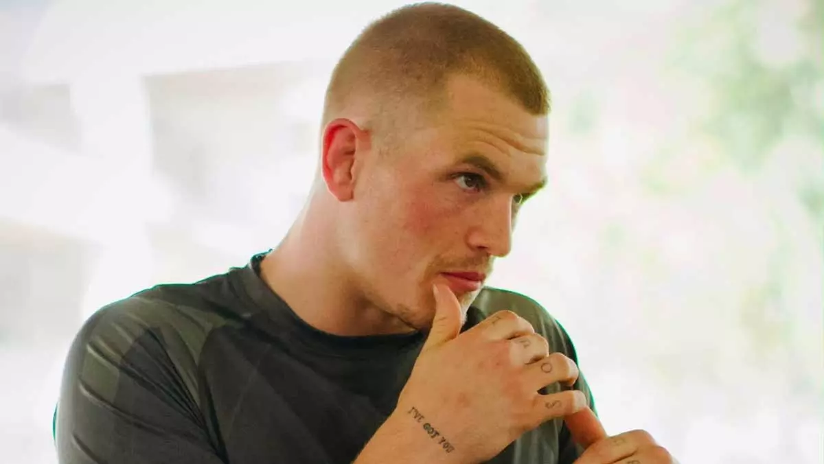 Йен Мачадо Гэрри нацелен на трон Ислама Махачева на UFC 330