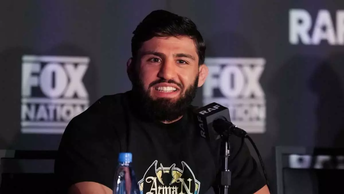 Арман Царукян объяснил резкий акцент на соцсетях и грепплинге