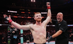 Бо Никал нокаутировал Кайла Дакаса на турнире UFC Freedom 250