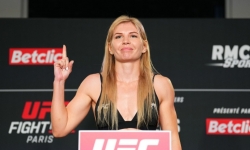 Дарья Железнякова переподписала контракт с UFC и получила четыре боя