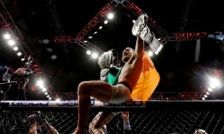Конор Макгрегор и Макс Холлоуэй возглавят турнир UFC 329 в Лас-Вегасе