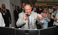 Конор Макгрегор возвращается в октагон против Макса Холлоуэя на UFC 329