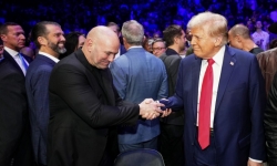 Джош Хокит подерётся с Дерриком Льюисом в Белом доме 14 июля