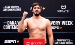 Артём Вахитов подключился к подготовке Сириля Гану к бою с Перейрой