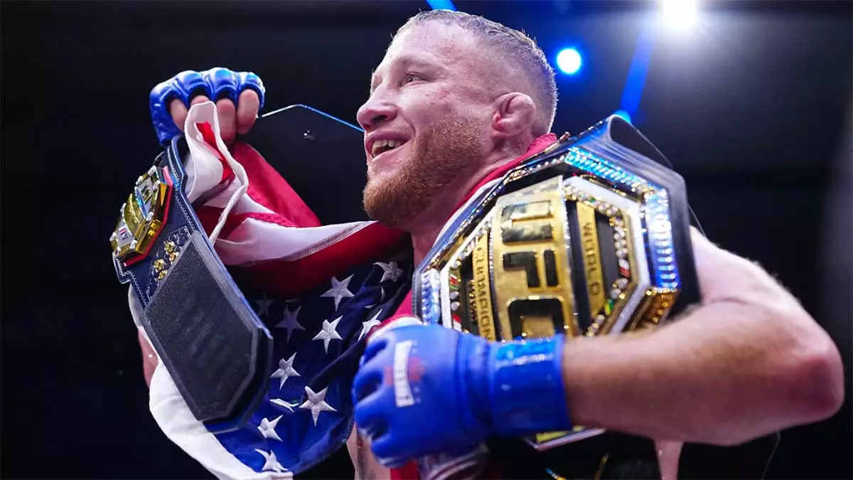 Джастин Гэйтжи стал неоспоримым чемпионом UFC в лёгком весе