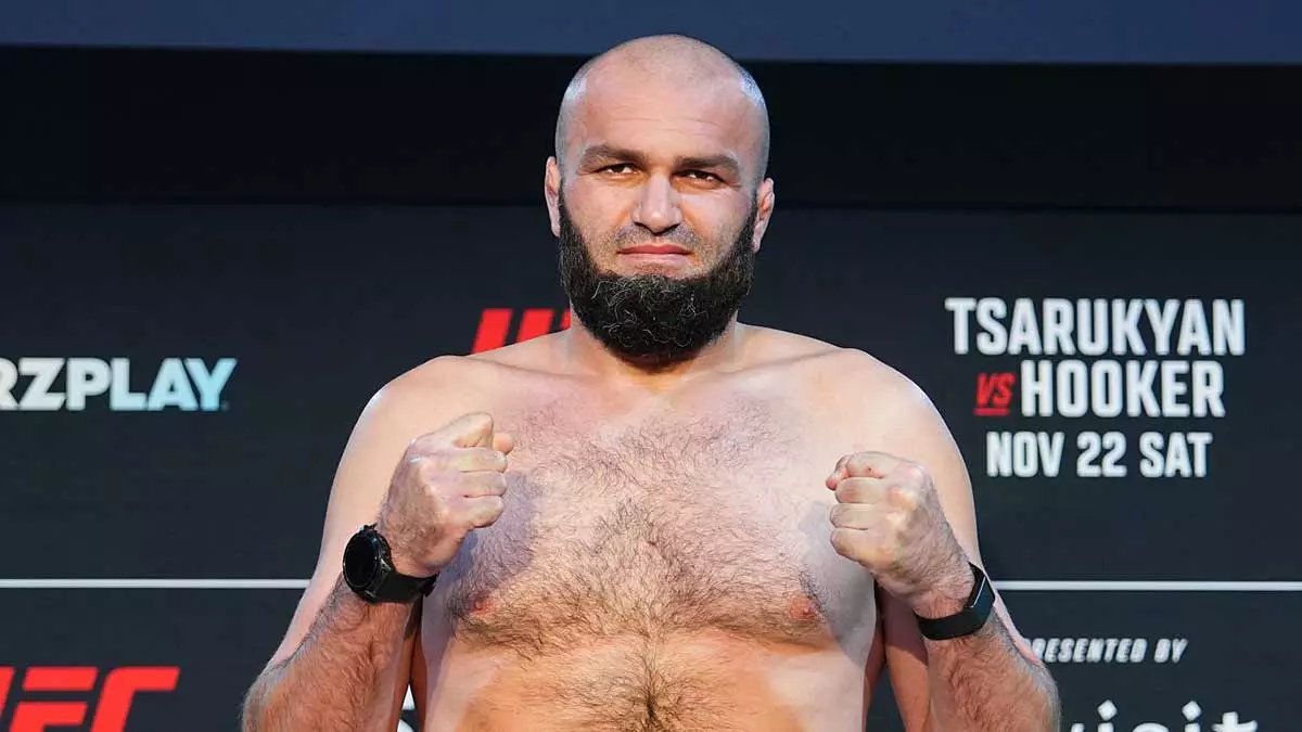 Шамиль Газиев подерётся с нокаутёром из Австралии на UFC Fight Night 275 в Перте