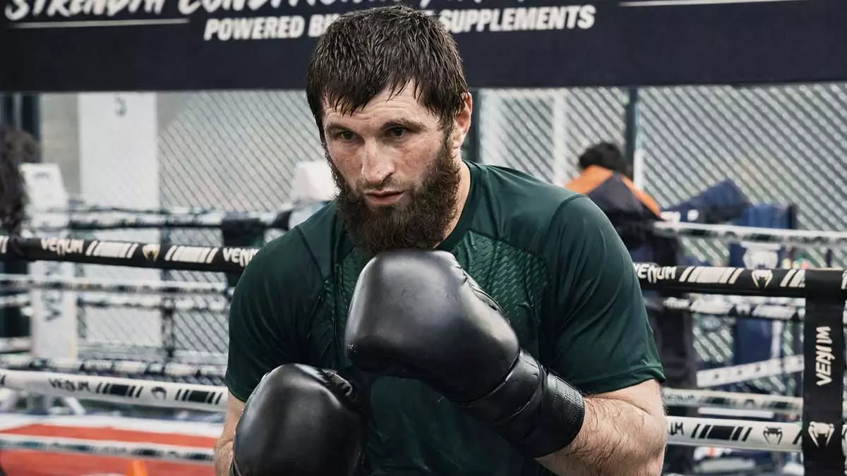 Магомед Анкалаев извлёк уроки из реванша с Перейрой и нацелен на июль