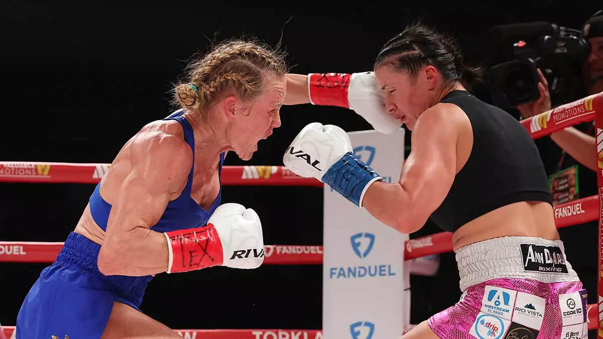 Холли Холм спорно уступила Стефани Хан в реванше за титул WBA