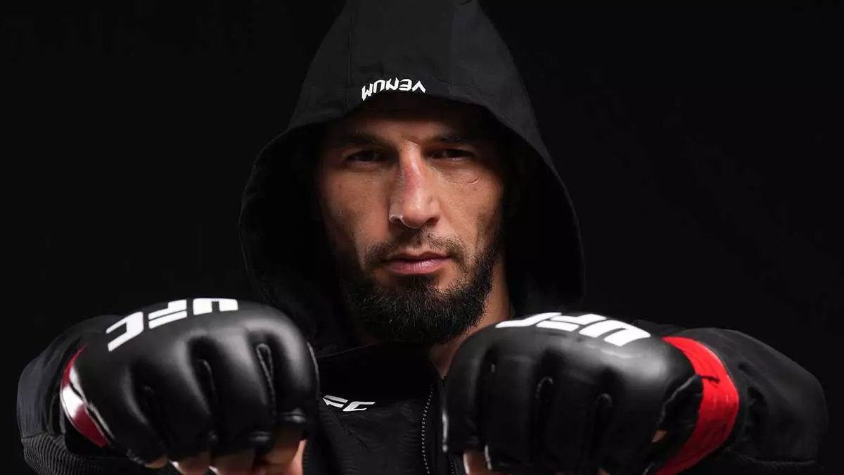 Абусупиян Магомедов после досрочной победы в UFC вызвал Адесанью