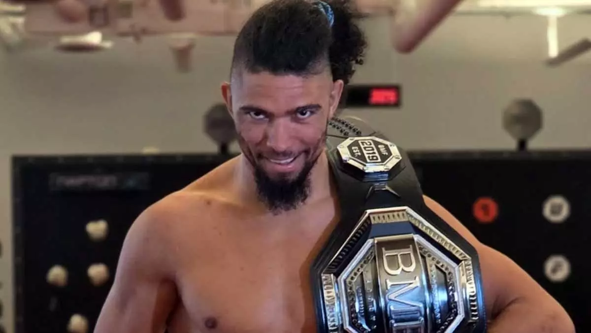 Джонни Уокер объявил о скором переходе в тяжёлый вес UFC