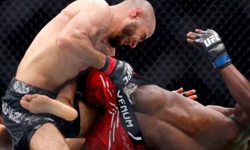 Мухаммад Мокаев нацелился на бой с Манелом Капе на UFC в Баку