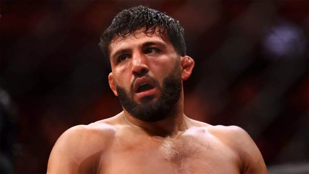 Арман Царукян станет запасным на бой Топурия – Гэйтжи в UFC