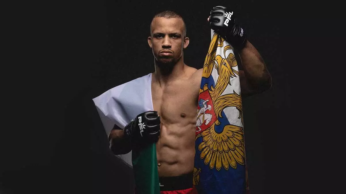 Дэвид Самуэль нокаутами и гильотиной выигрывает дебют в PFL