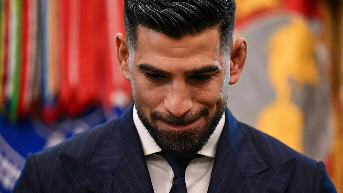 Топурия жёстко ответил Гэйтжи на слова о семье перед боем UFC
