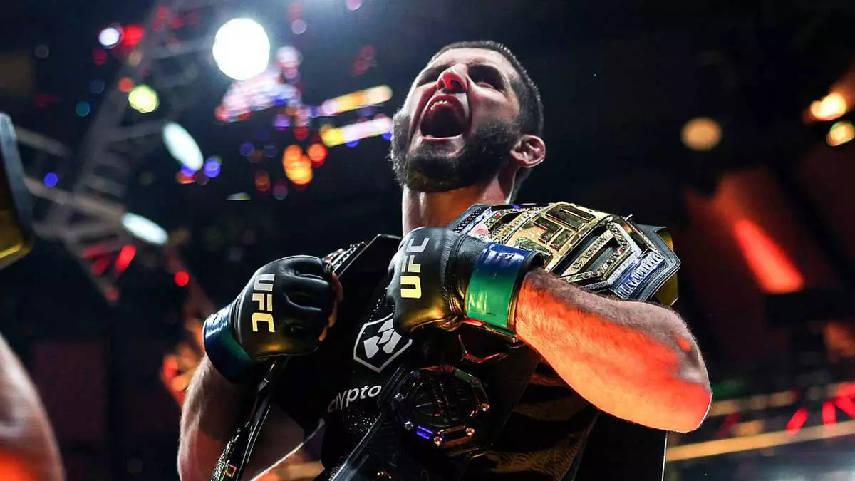 Обозреватель: титульный бой Махачев – Гэрри в разработке для UFC 330