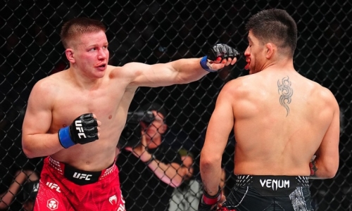 Дебют Вологдина в UFC против Кастаньеды на UFC Fight Night завершился ничьей