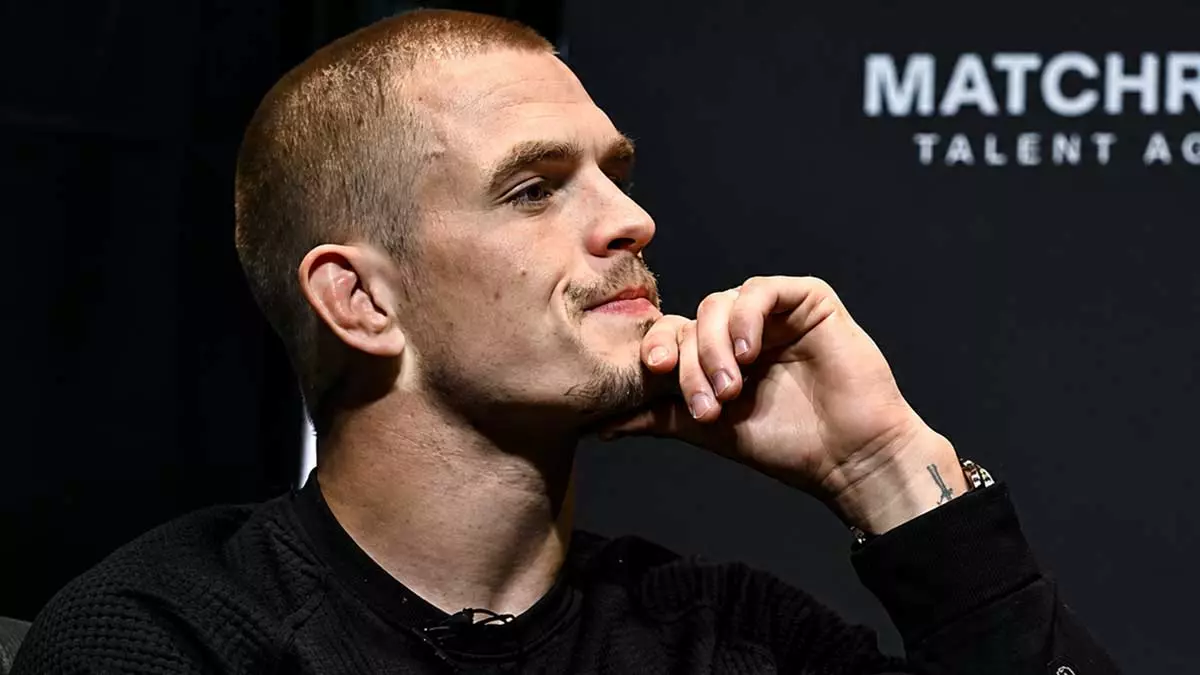 Ислам Махачев и Йен Мачадо Гэрри возглавят титульный UFC 330 в Филадельфии