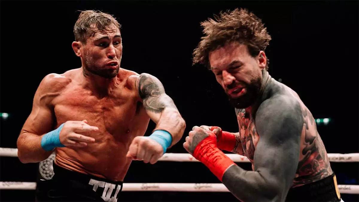 Даррен Тилл дебютирует в BKFC нокаутом Чалмерса во втором раунде