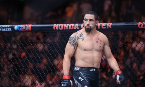 Роберт Уиттакер опроверг слухи о бое с Магомедом Анкалаевым