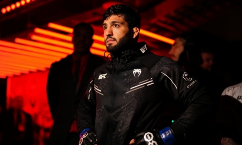 Тренер Гор Азизян предупредил Царукяна о рисках вне UFC